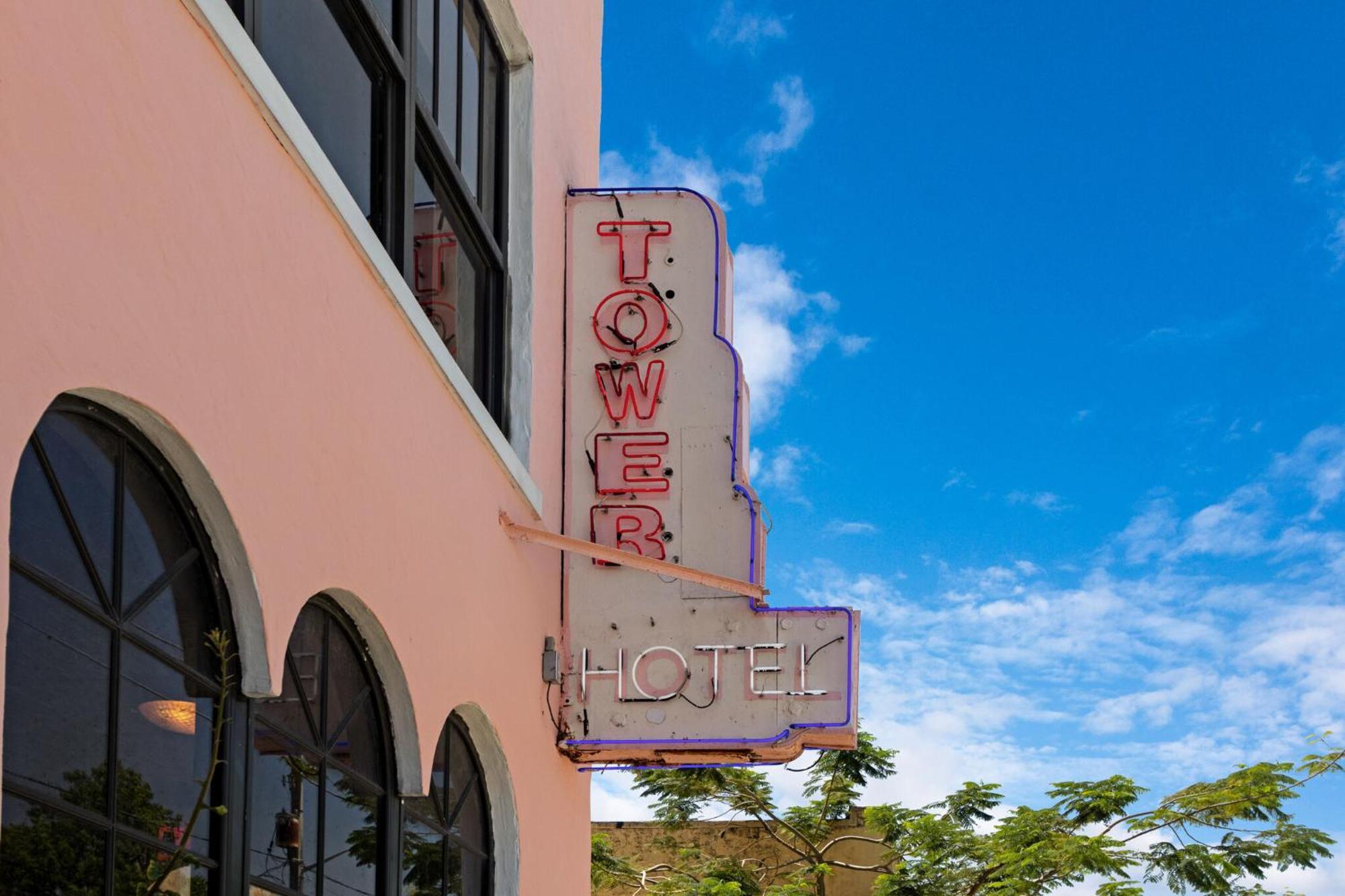 Roami At Tower Hotel - Calle Ocho Miami Eksteriør bilde