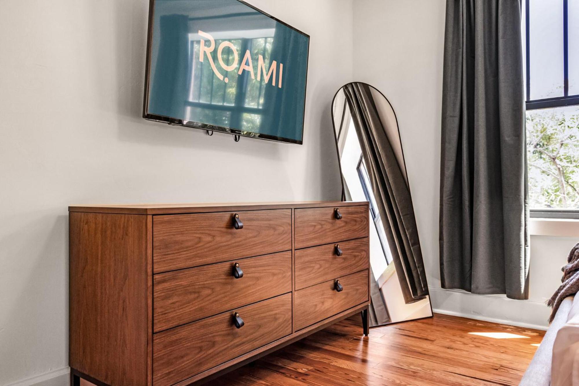 Roami At Tower Hotel - Calle Ocho Miami Eksteriør bilde